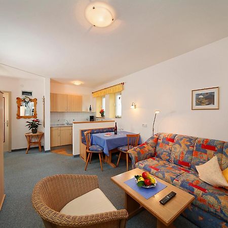 Haus Bernhard Appartement Schenna Buitenkant foto