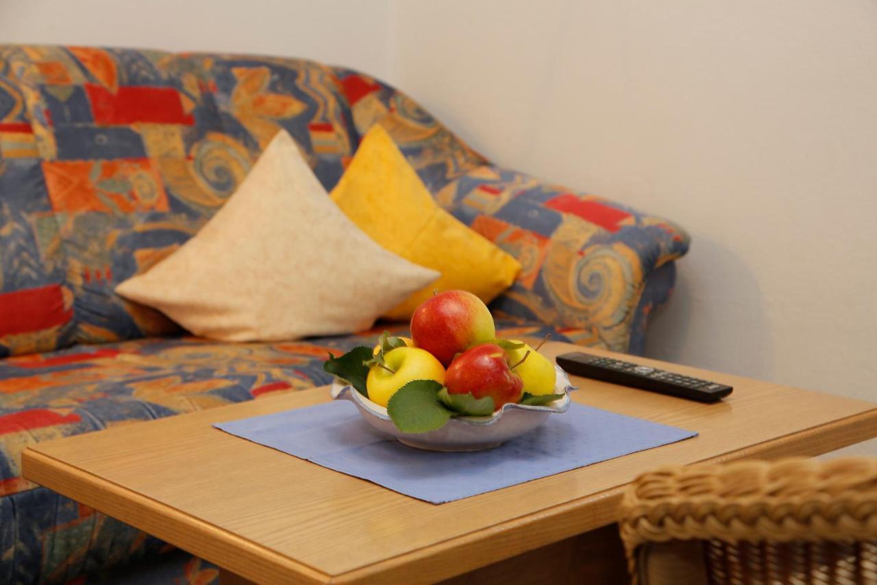 Haus Bernhard Appartement Schenna Buitenkant foto